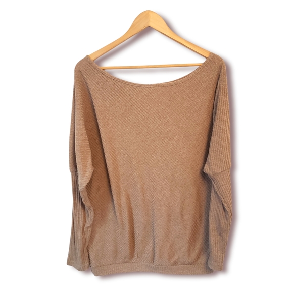 Women's Off the Shoulder Batwing Sleeve Loose Pullover Knit Sweater Tan Size XL - Picture 2 of 4